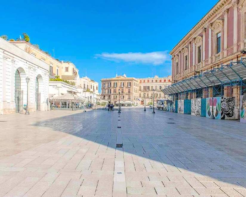 Христианский Бари и Базилика Св. Николая где хранятся его мощи