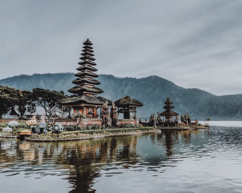 Затерянный мир Бали: природа, храмы и традиции