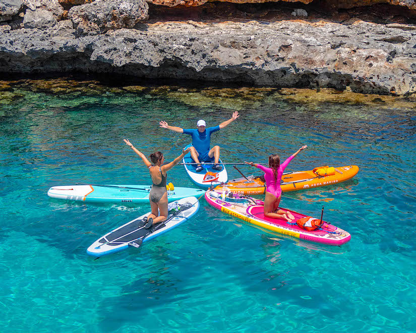 Увидим лучшие пляжи и морские пещеры. Насладимся прекрасными видами, посетим пиратские пещеры, искупаемся в бирюзовых водах уединенных пляжей. По результатам получим незабываемую фото и видеосъемку.
